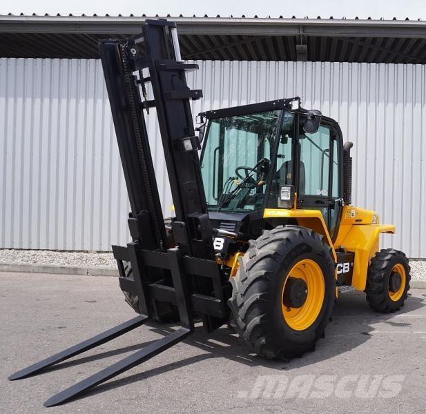 JCB 940-4 Geländestapler