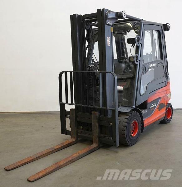 Linde E 25 387 Elektro Stapler