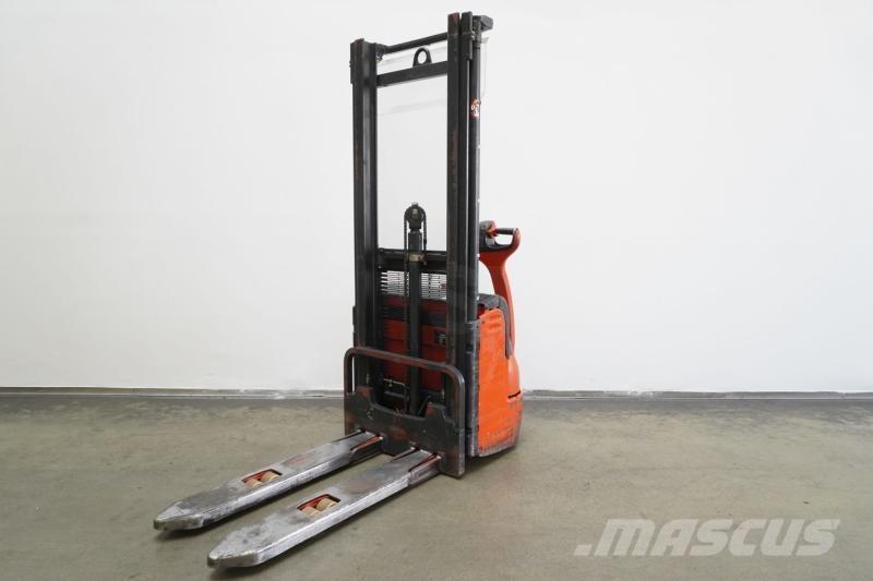 Linde L 12 379 Selbstfahrstapler
