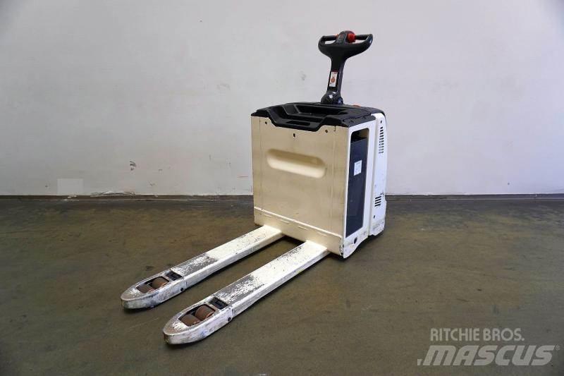 Linde T 30 131 Niedergabelstapler