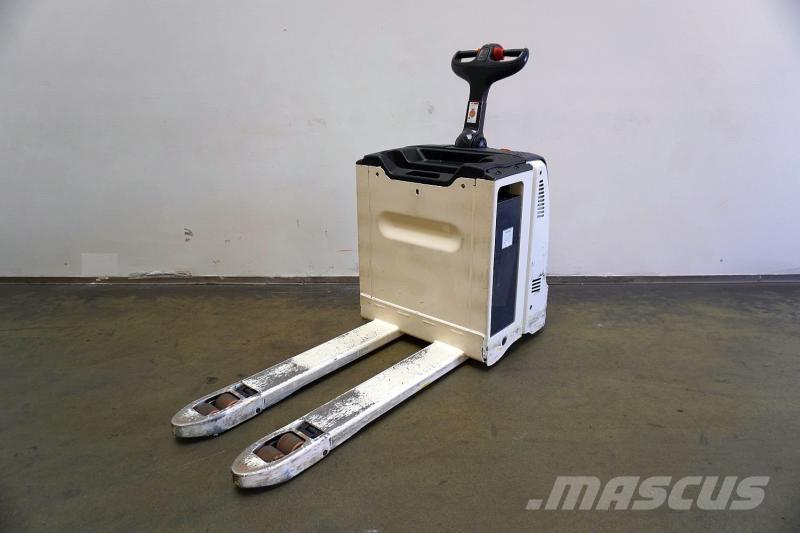 Linde T 30 131 Niedergabelstapler