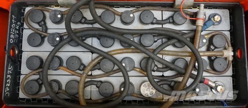 Linde T 30 131 Niedergabelstapler