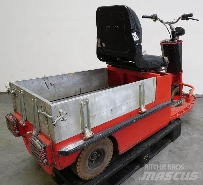 Pefra EFW506 Schlepper