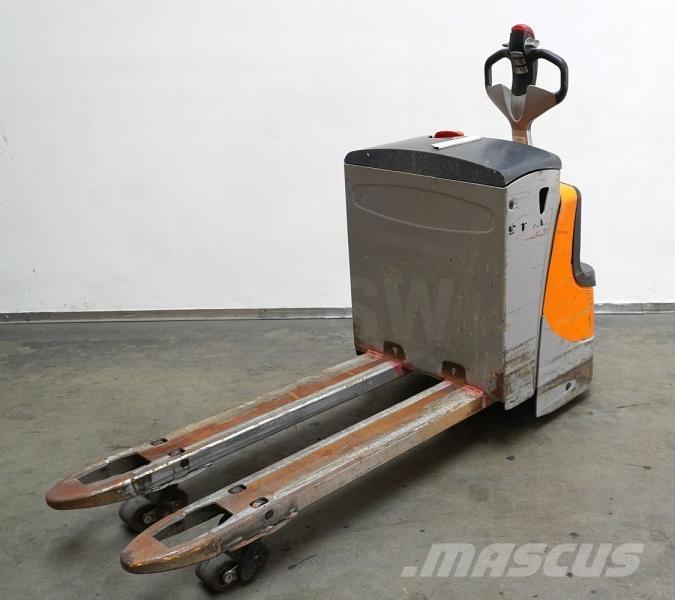 Still EXU 22 Niedergabelstapler