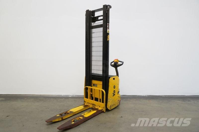 Yale MS12AC Selbstfahrstapler