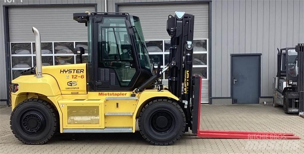 Hyster H12XD6 Diesel Stapler
