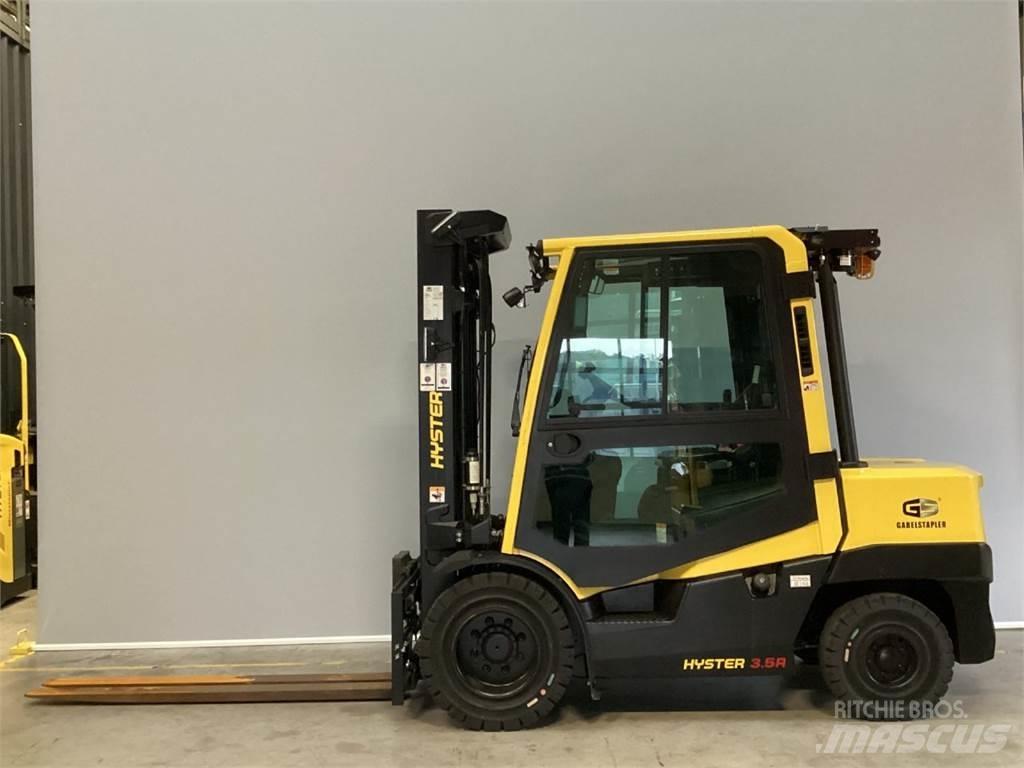 Hyster H3.5A Diesel Stapler