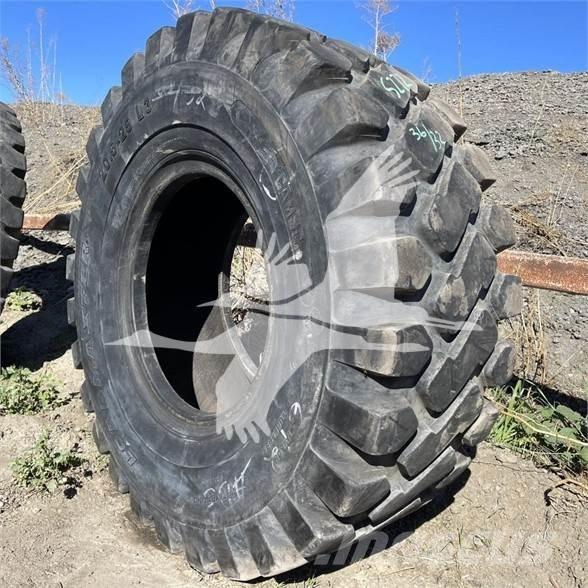  CAMSO 20.5X25 Reifen