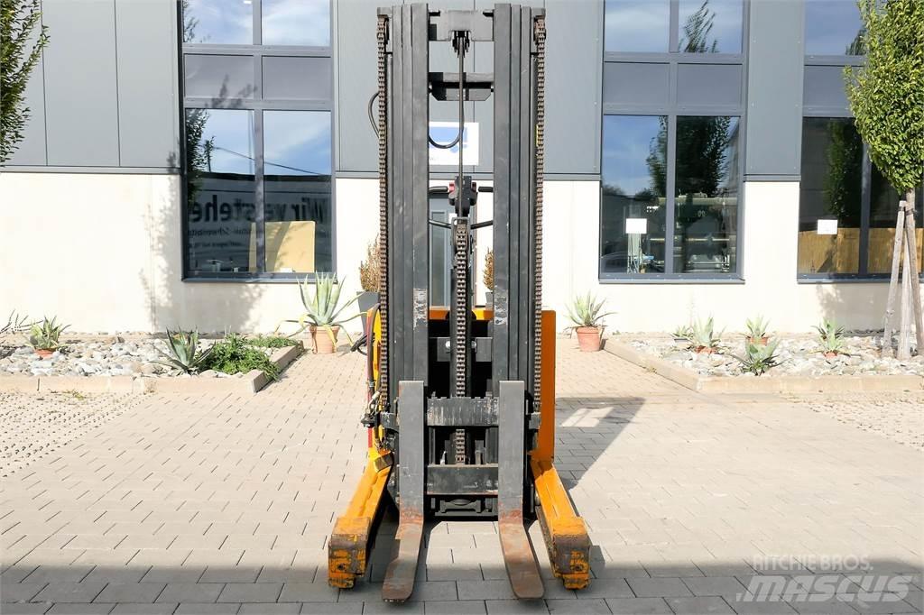 Baka EGS 1,5-44 Deichselstapler