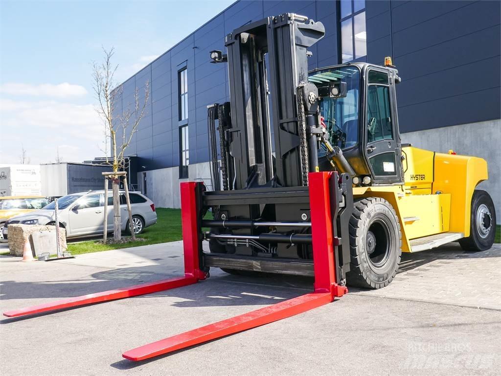 Hyster H16.00XM-12 Diesel Stapler