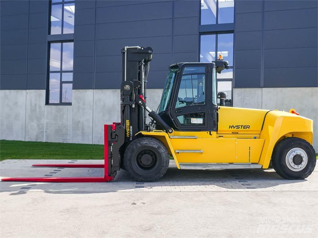 Hyster H16.00XM-12 Diesel Stapler