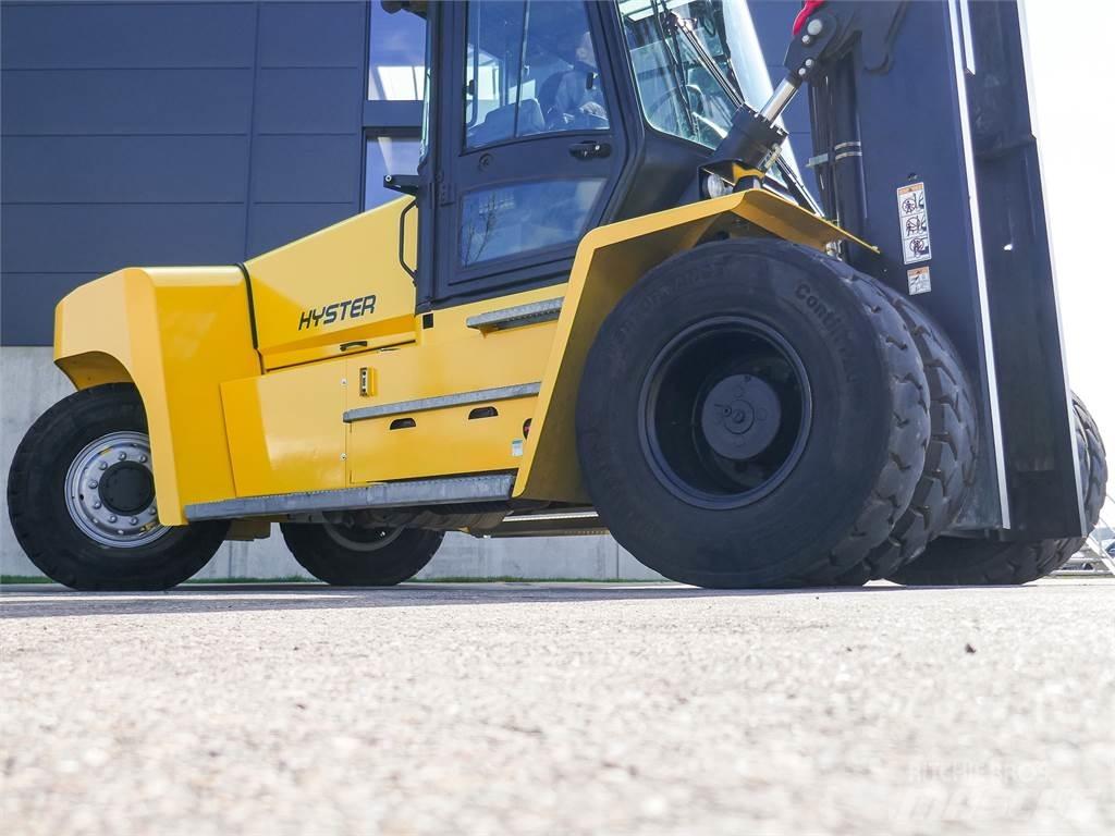 Hyster H16.00XM-12 Diesel Stapler