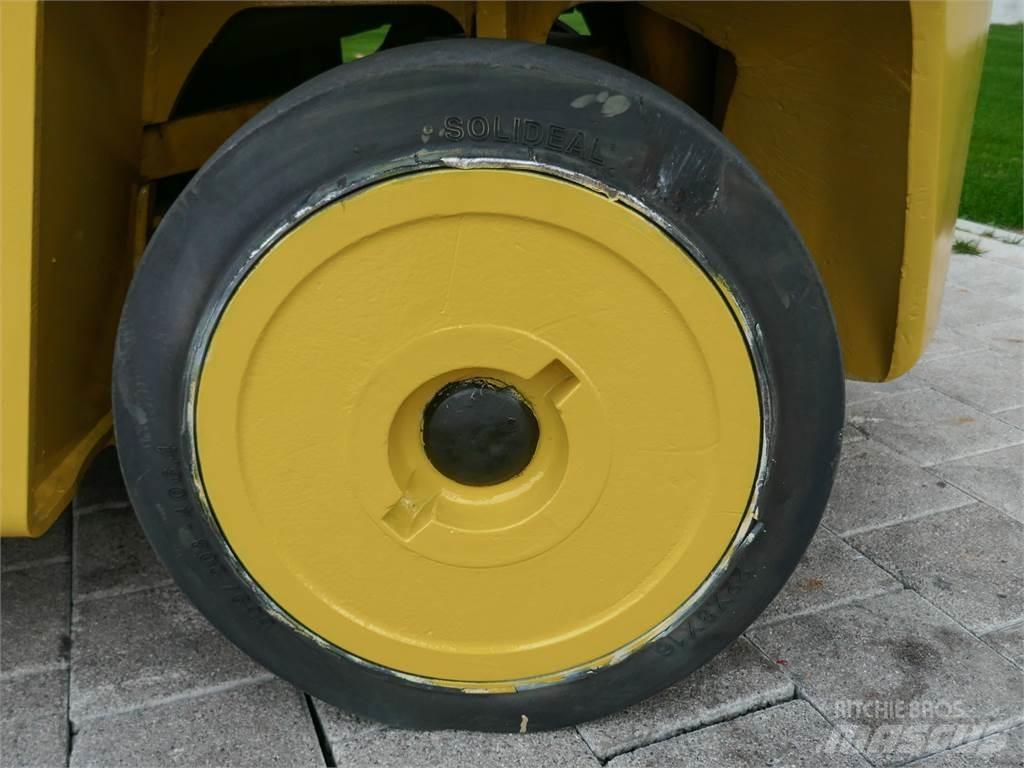 Hyster S 7.00 XL Gas Stapler
