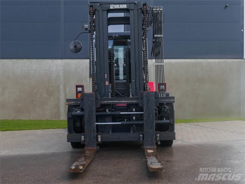 Kalmar DCG 160-12 Diesel Stapler