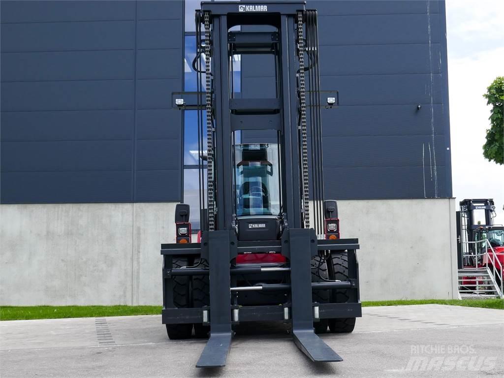Kalmar DCG 160-12 Diesel Stapler