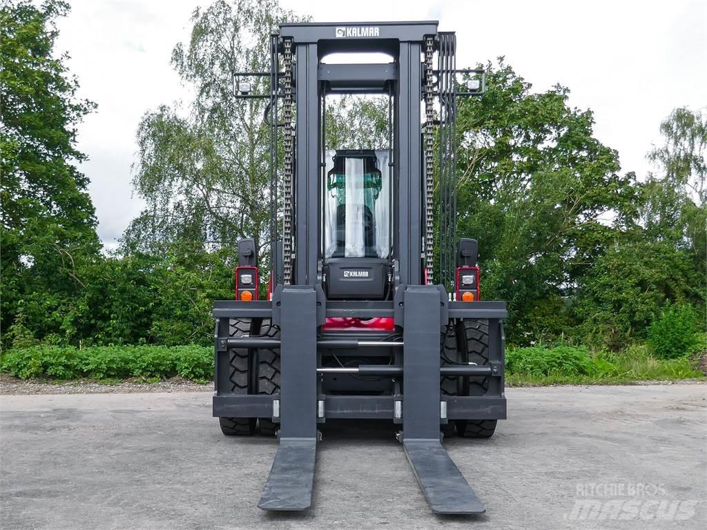Kalmar DCG 160-12 Diesel Stapler