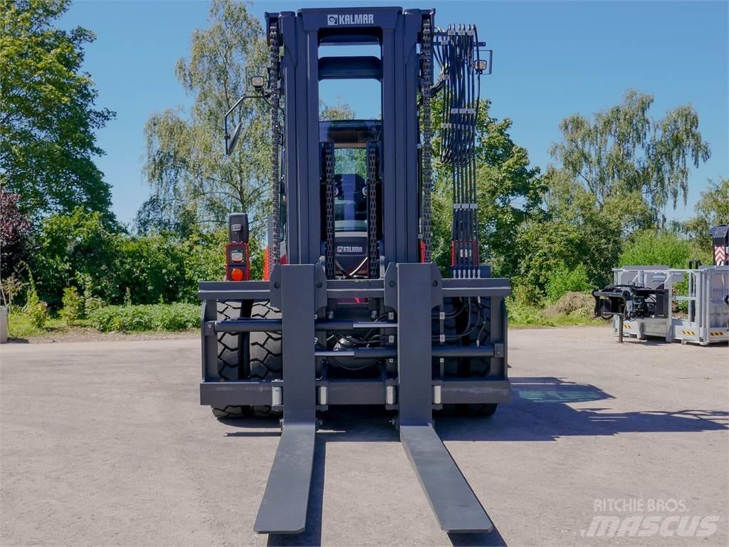 Kalmar DCG 160-12 Diesel Stapler