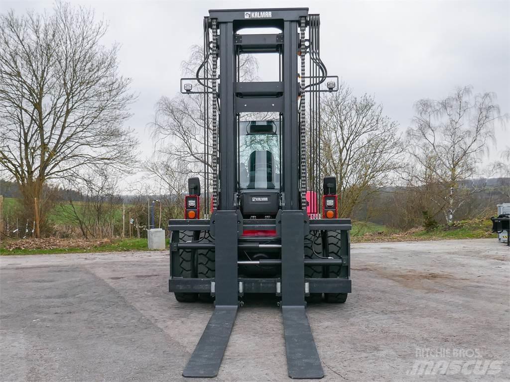 Kalmar DCG 160-12 Diesel Stapler