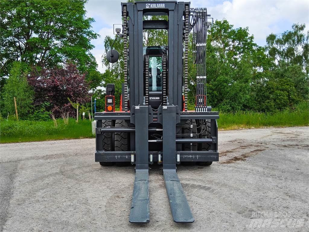 Kalmar DCG 160-12 Diesel Stapler