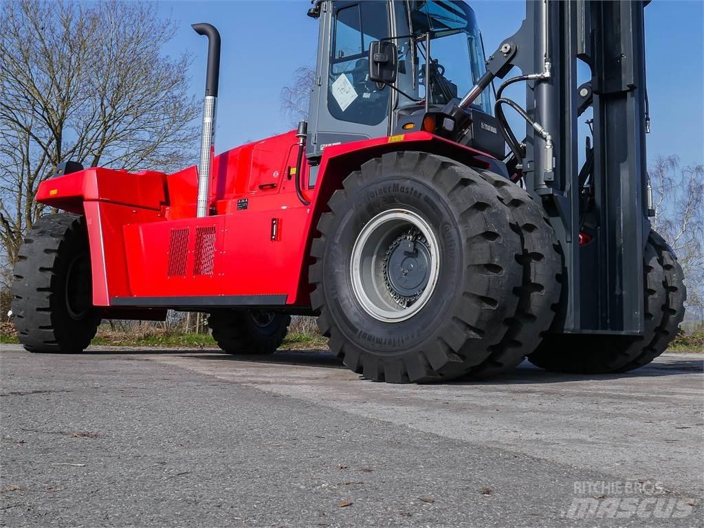 Kalmar DCG 330-12 Diesel Stapler