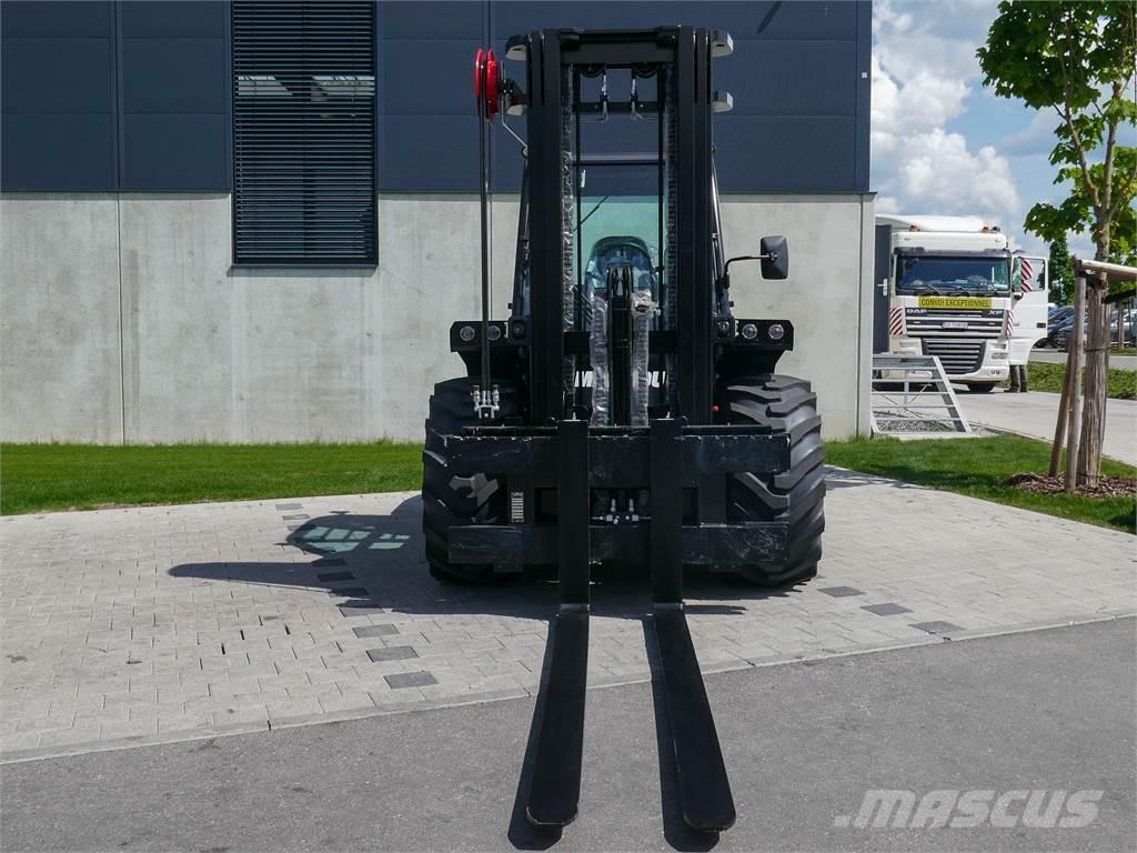 Manitou M 50-4 Geländestapler