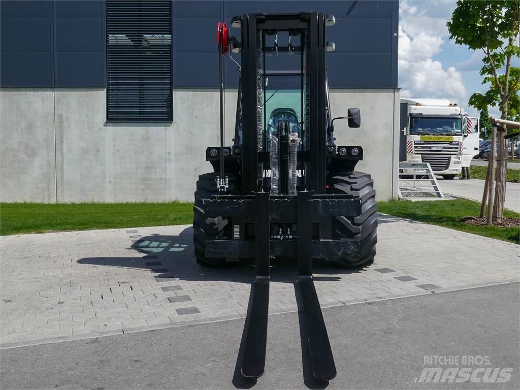 Manitou M 50-4 Geländestapler