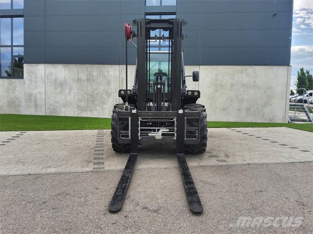 Manitou M 50-4 Geländestapler