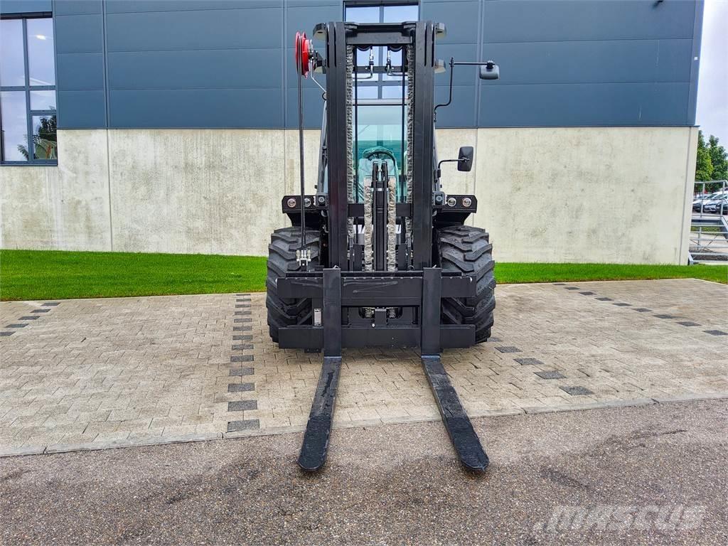 Manitou M 50-4 Geländestapler