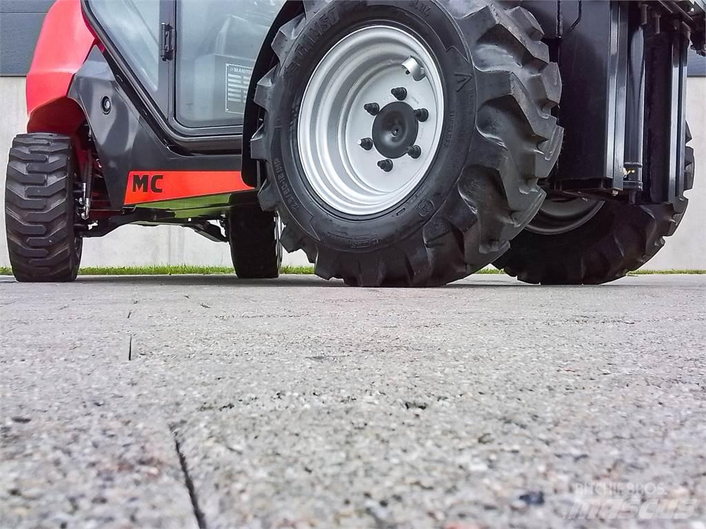 Manitou MC 25-4 Geländestapler