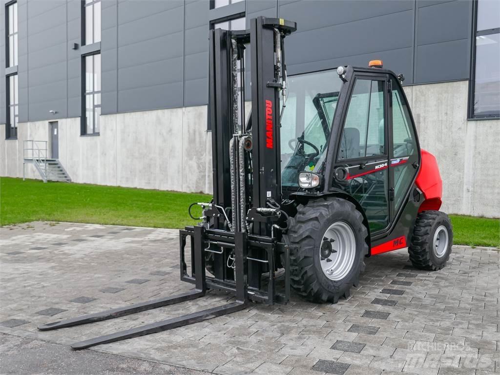 Manitou MC 30-4 Geländestapler