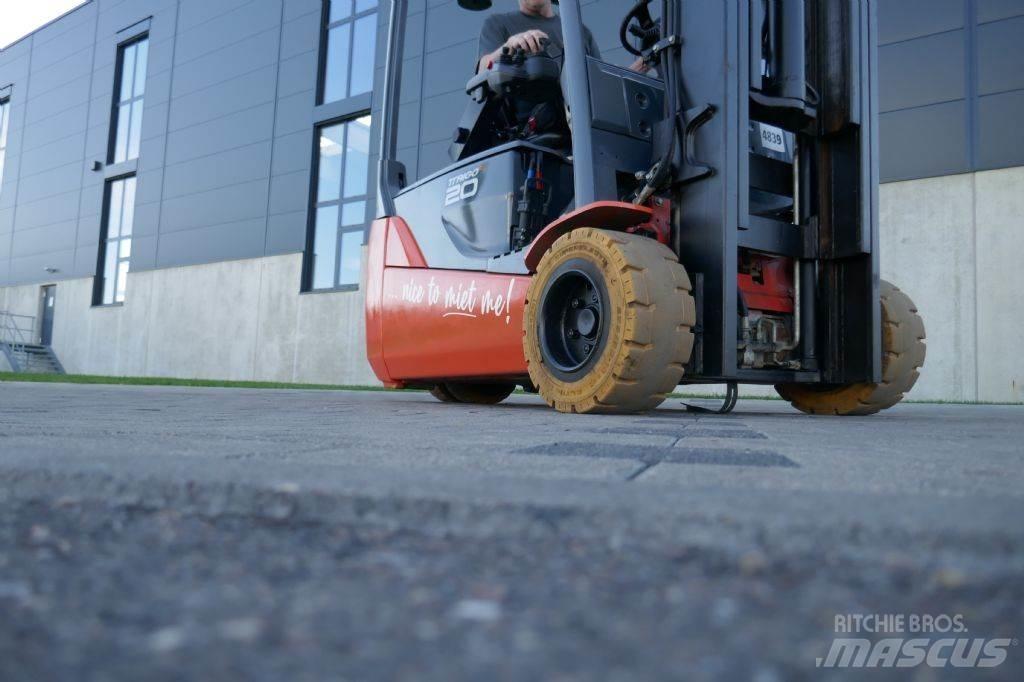 Toyota 8FBE20T Elektro Stapler
