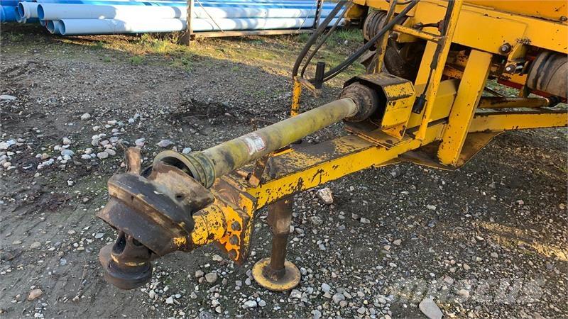 Bredal B 4 Mineraldüngerstreuer