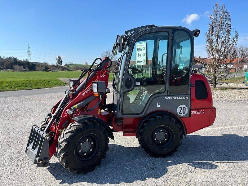 Weidemann 1250 Kompaktlader