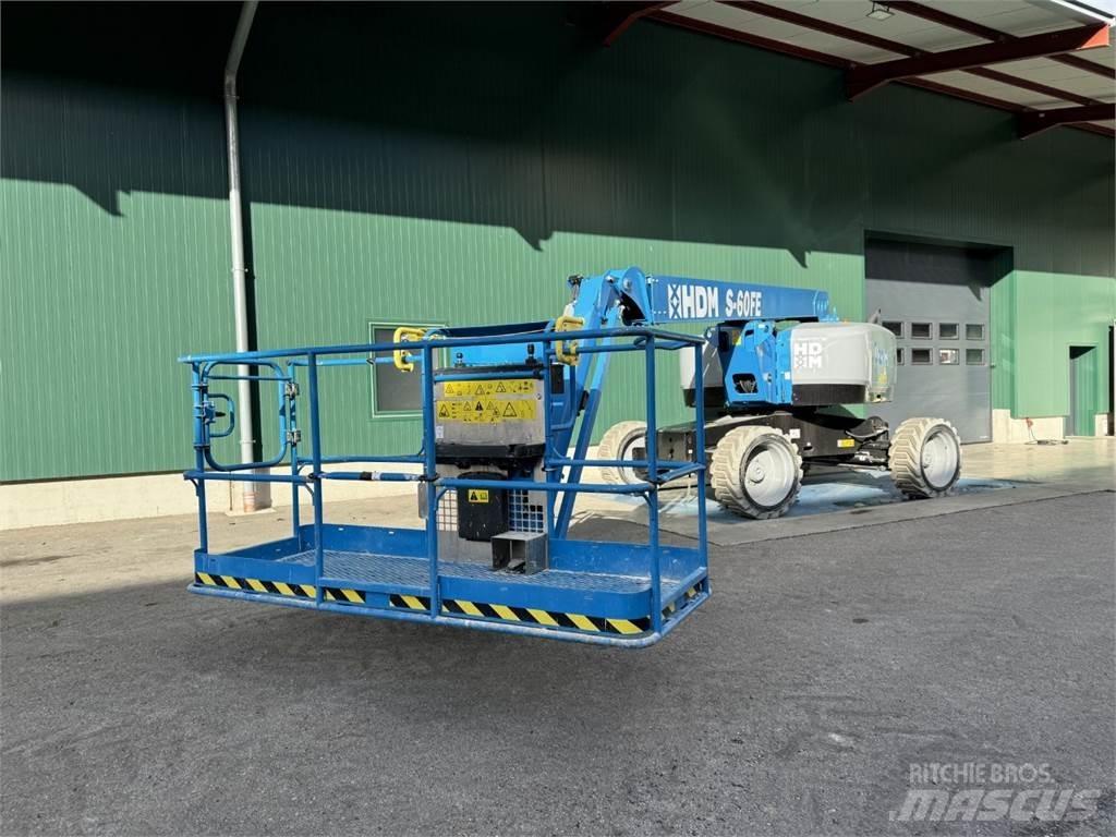 Genie S-60 FE Gelenkteleskoparbeitsbühnen