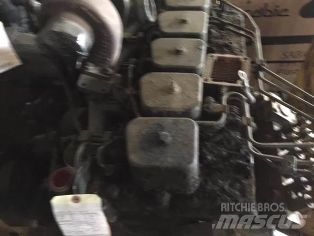 Komatsu SA6D102-1 Motoren