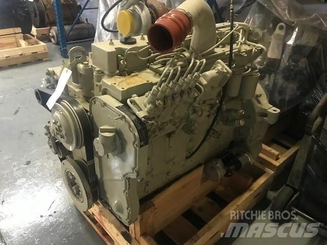 Komatsu SAA6D114-2 Motoren