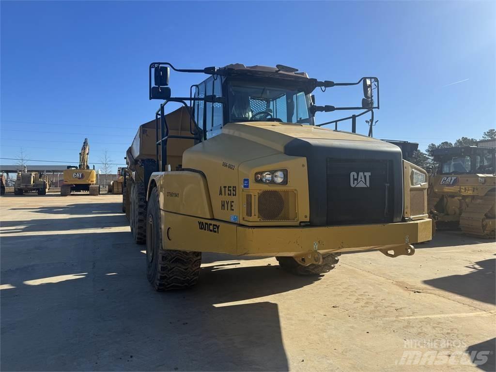 CAT 745 Dumper - Knickgelenk