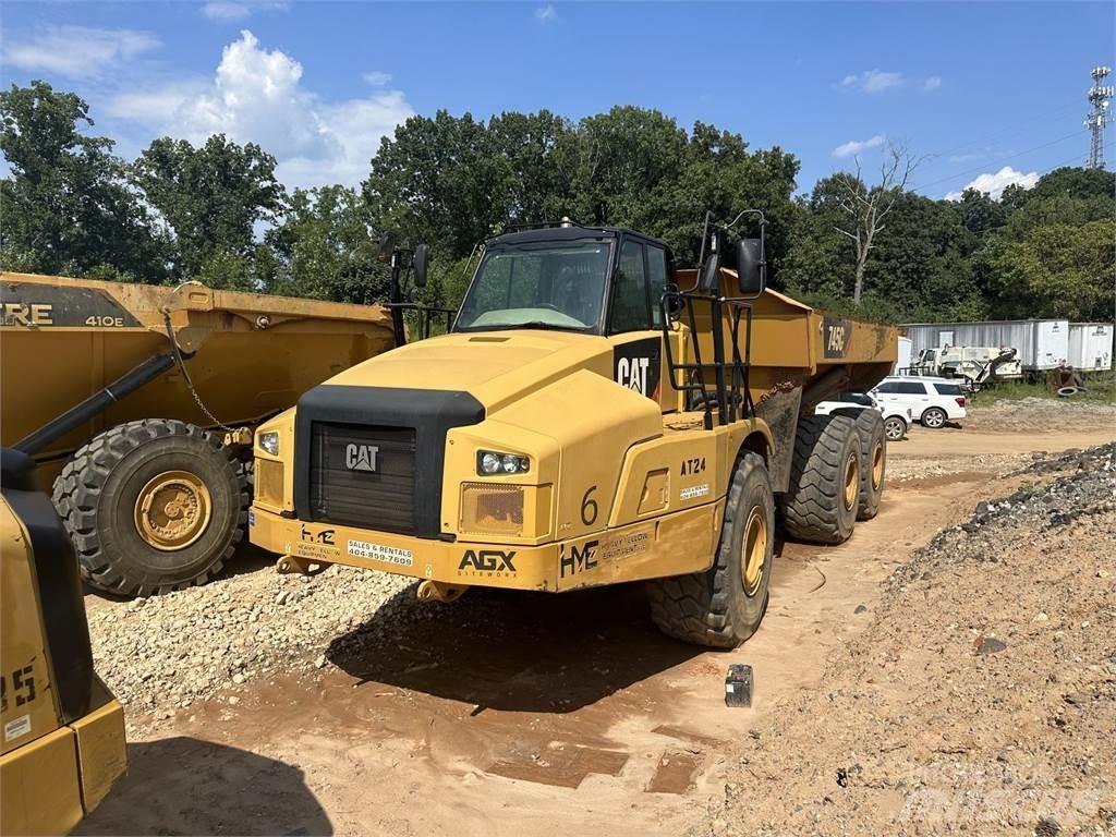 CAT 745C Dumper - Knickgelenk