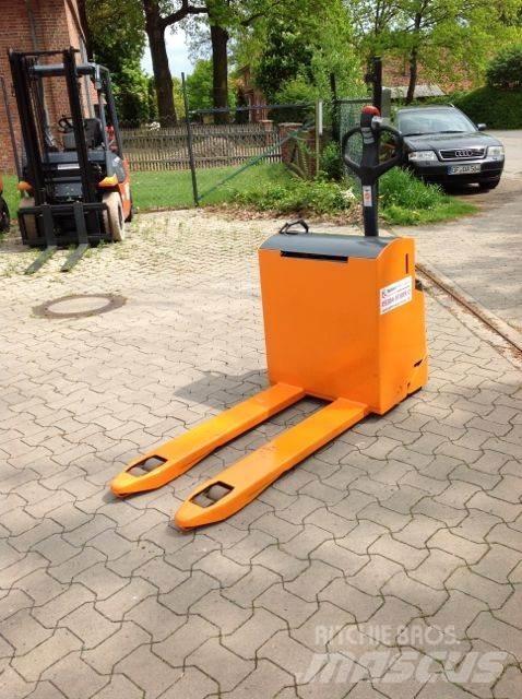 Still EGU 20 Niedergabelstapler