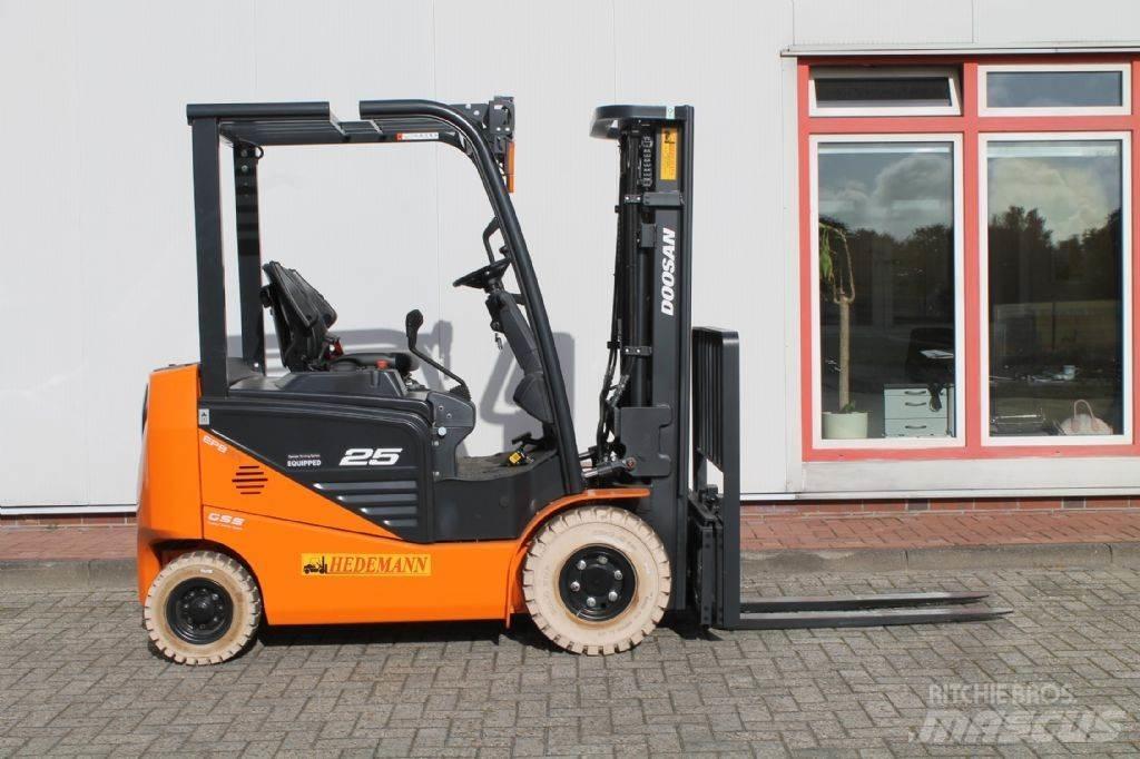 Doosan B25NS Elektro Stapler