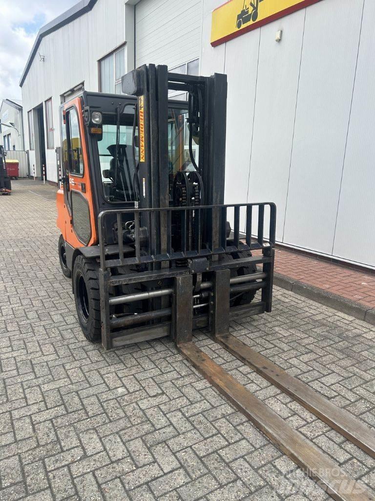 Doosan D45SC-5 Diesel Stapler