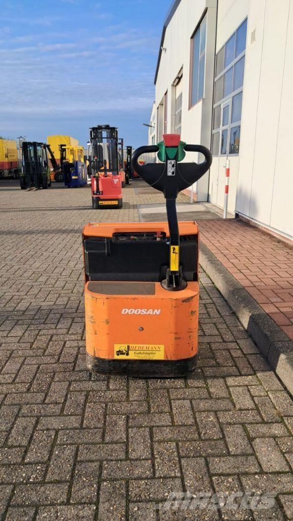 Doosan LEDH18 Handhubwagen