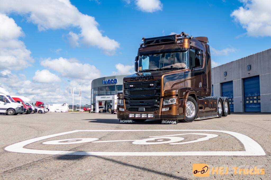 Scania RT520 A6x2NB Sattelzugmaschinen