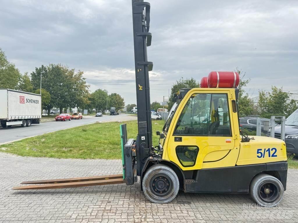 Hyster H5.5FT Gas Stapler