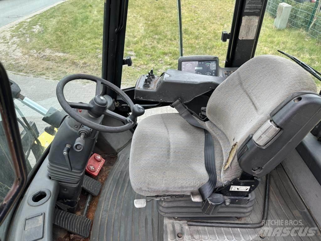 Hyster H9.00XM Diesel Stapler