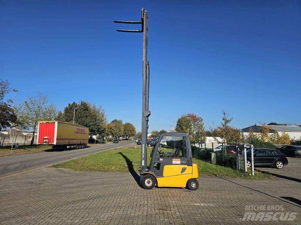 Jungheinrich EFG430 Elektro Stapler