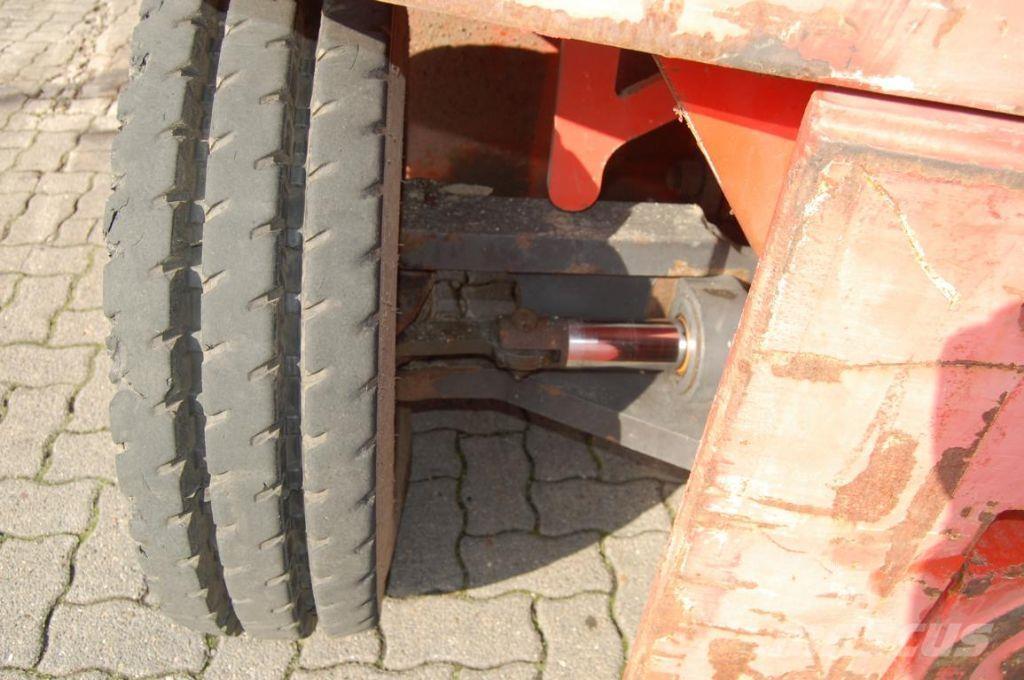 Kalmar DCD80-6 Diesel Stapler