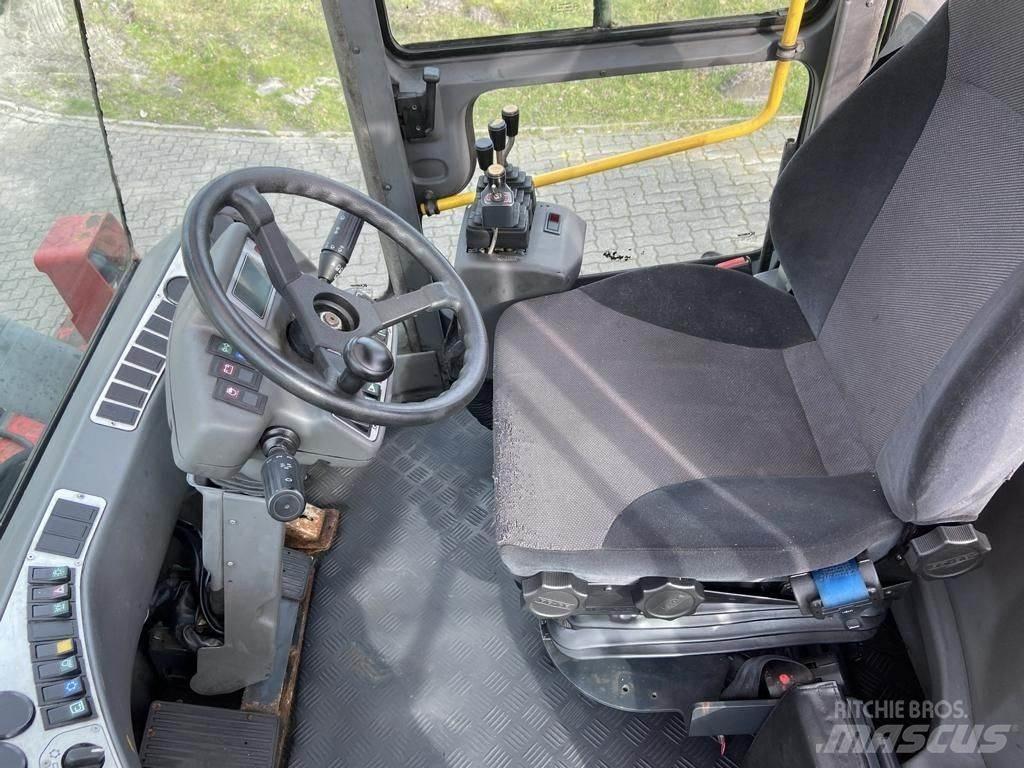 Kalmar DCE150-12 Diesel Stapler