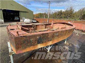  Arbejdsbåd uden motor. Boote / Prahme