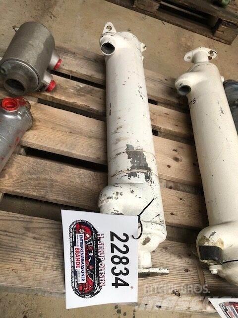 Bowman FD8492 Oliekøler Sonstige Baumaschinen